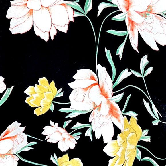 JM Collection Lotus Flower Floral Pleated Tunic Blouse Crepe Polyester Top - Picture 7 of 16